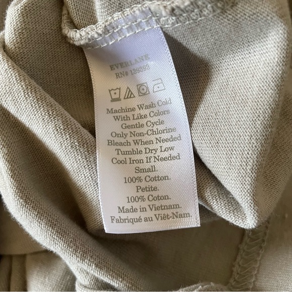 EVERLANE premium weight crew neck tee - Picture 5 of 6